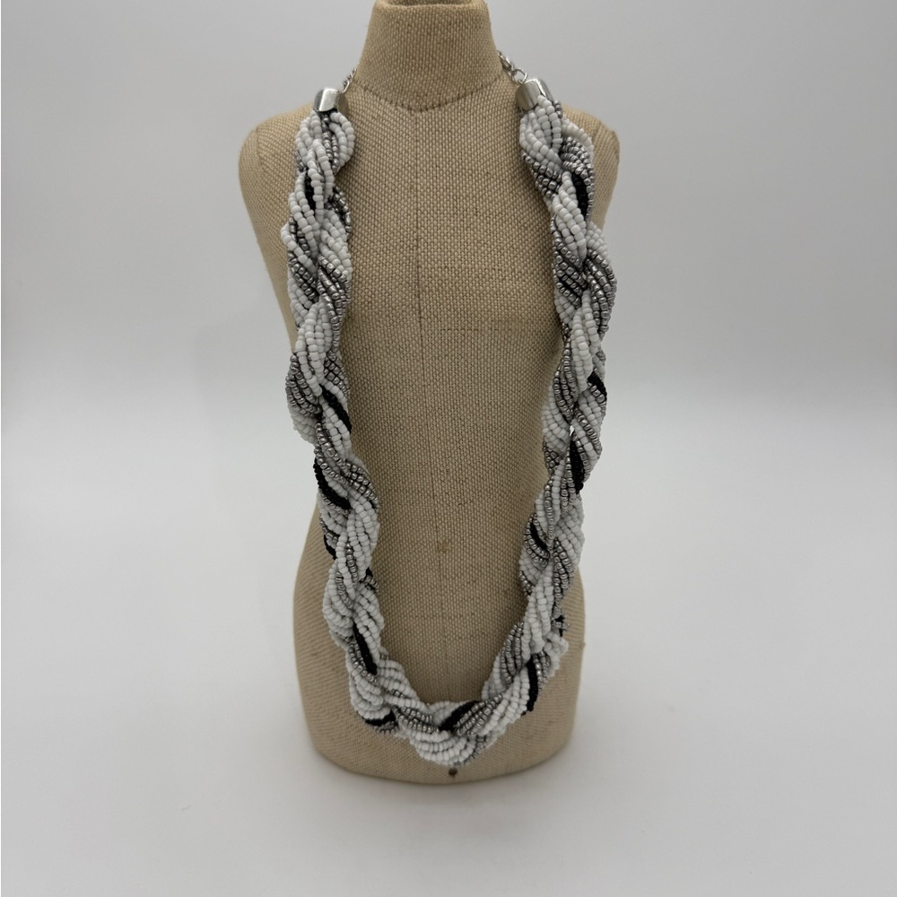 Vintage Thick Chunky Roped Silver Black & White Seed Beaded Collar Necklace 20”